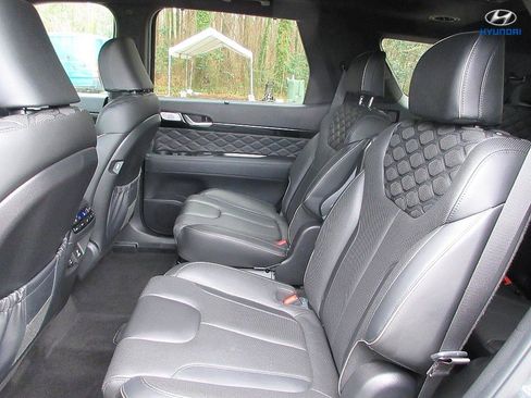 Used 2020 Hyundai Palisade Limited image 17
