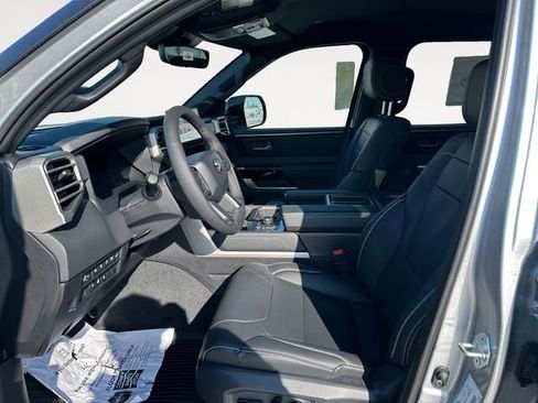 New 2026 Toyota Tundra Limited AWD/4WD image 9