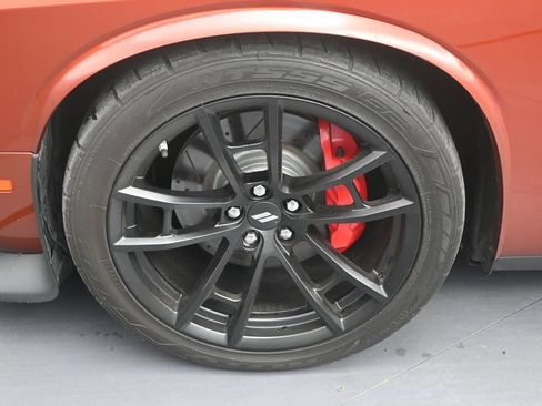 Used 2021 Dodge Challenger R/T Scat Pack w/ T/A Package RWD image 9