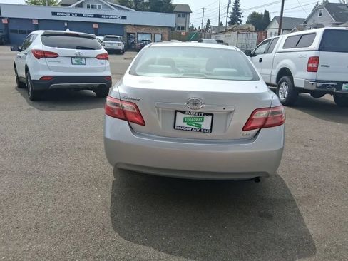 Used 2007 Toyota Camry LE FWD image 6