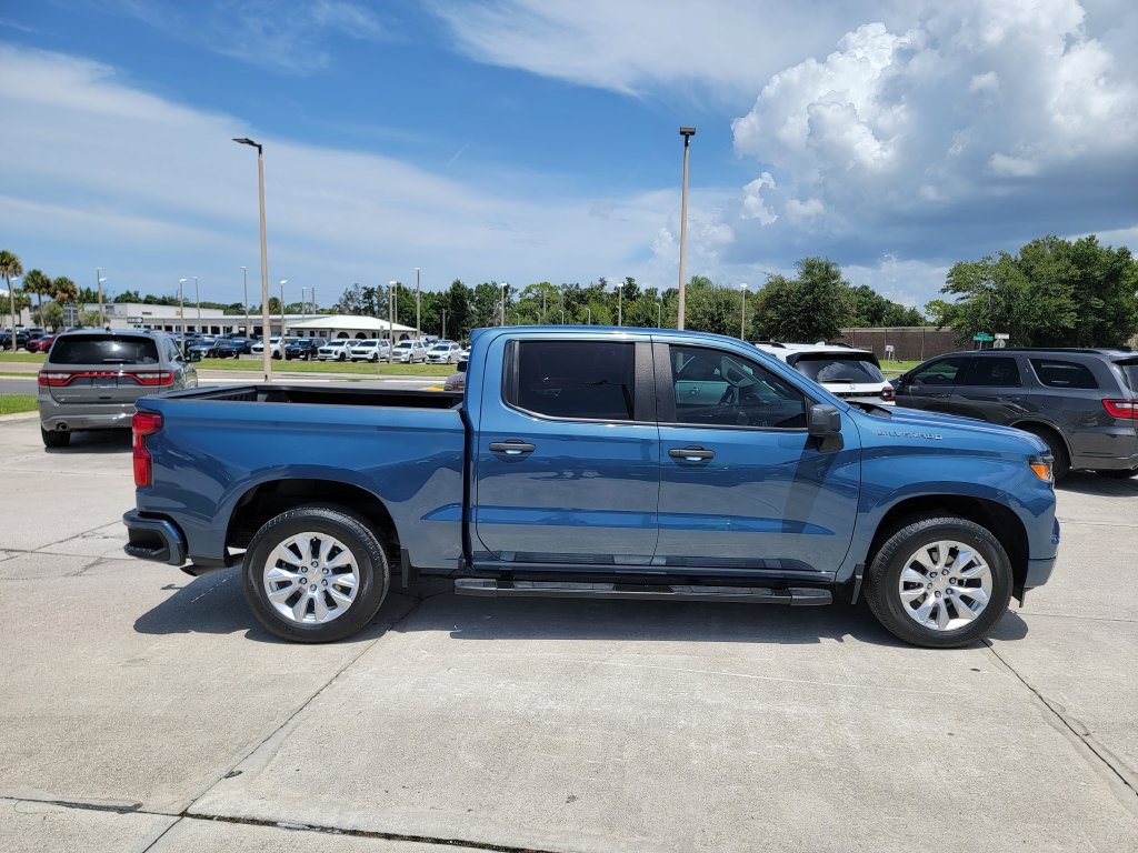 Used 2024 Chevrolet Silverado 1500 Custom RWD image 6
