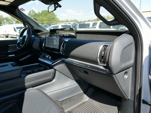 New 2025 Ford Expedition Tremor image 10