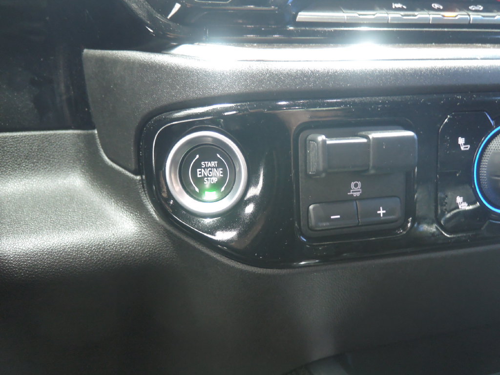 Used 2023 Chevrolet Silverado 1500 RST w/ Convenience Package II AWD/4WD image 21