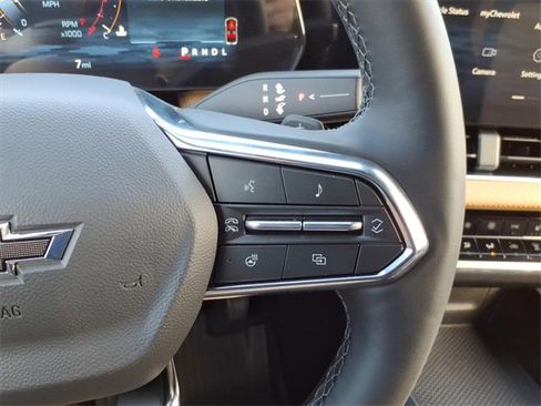 New 2026 Chevrolet Equinox ACTIV w/ LPO, Floor Liner Package image 14