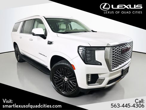 Used 2021 GMC Yukon XL Denali w/ LPO, Illumination Package AWD/4WD image 1