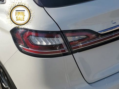 Certified 2023 Lincoln Nautilus Reserve image 13