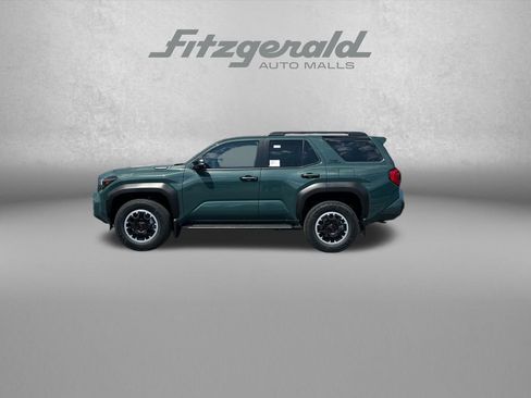 New 2026 Toyota 4Runner TRD Off-Road Premium AWD/4WD image 4