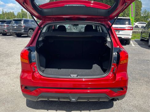 Used 2019 Mitsubishi Outlander Sport LE FWD image 13