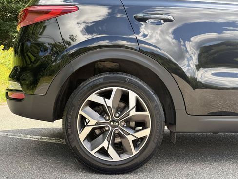 Used 2020 Kia Sportage EX AWD/4WD image 10