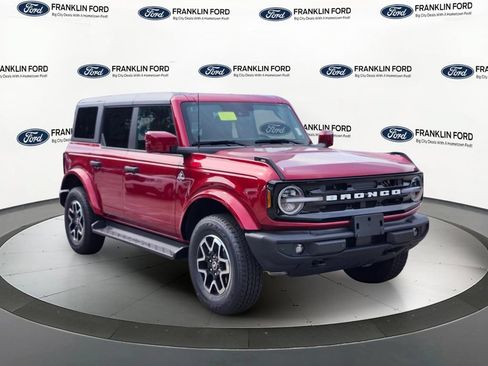 New 2026 Ford Bronco Outer Banks AWD/4WD image 7