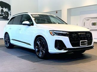 Certified 2025 Audi Q7 3.0T Prestige w/ Prestige Package AWD/4WD video 1
