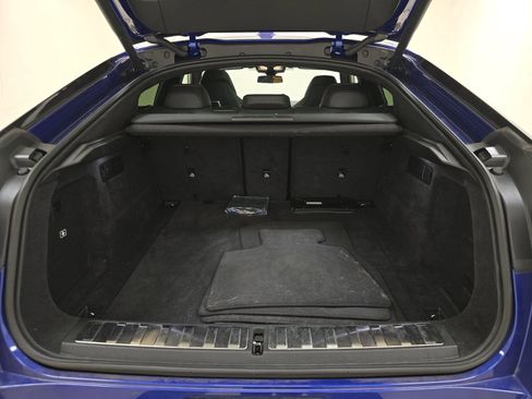 Used 2025 BMW X6 M Competition w/ Executive Package image 15