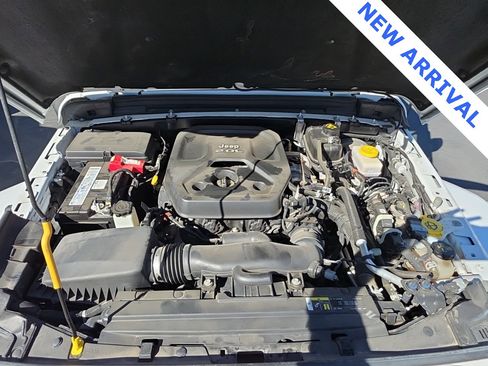 Used 2020 Jeep Wrangler Unlimited Sahara image 56