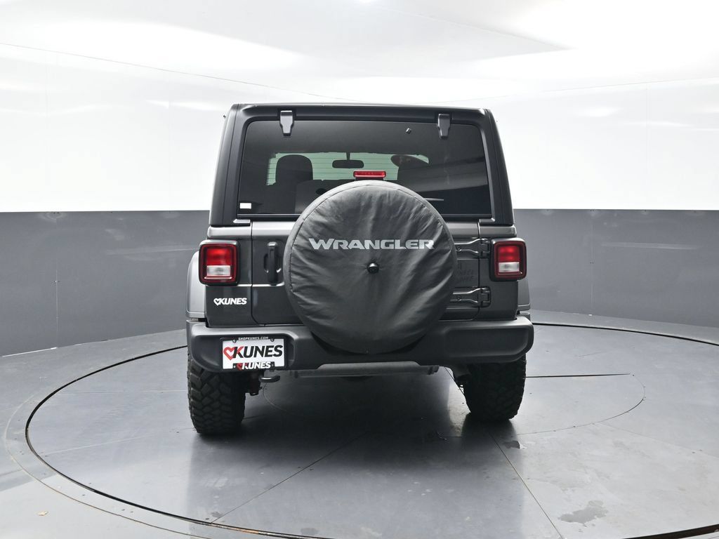 Used 2023 Jeep Wrangler Sport AWD/4WD image 13