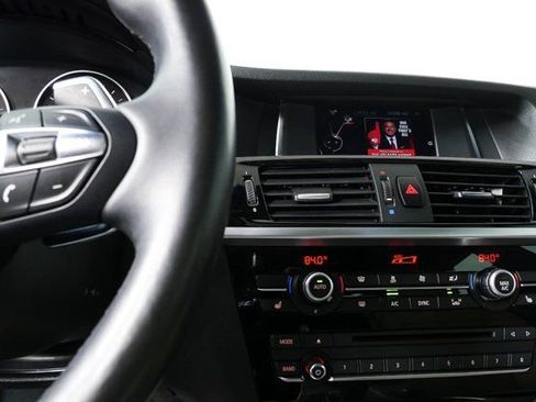 Used 2017 BMW X4 xDrive28i image 12