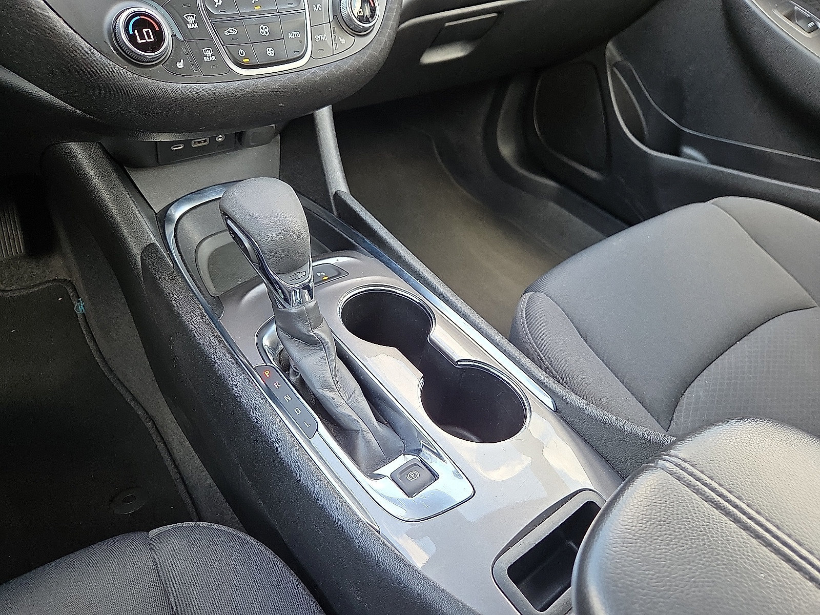 Certified 2024 Chevrolet Malibu LT FWD image 25