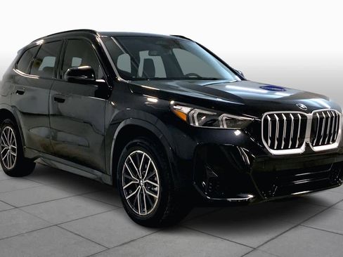 New 2026 BMW X1 xDrive28i w/ Technology Package AWD/4WD image 2