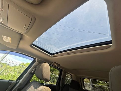 Used 2009 Jeep Grand Cherokee Laredo w/ Sun/Sound Group AWD/4WD image 24