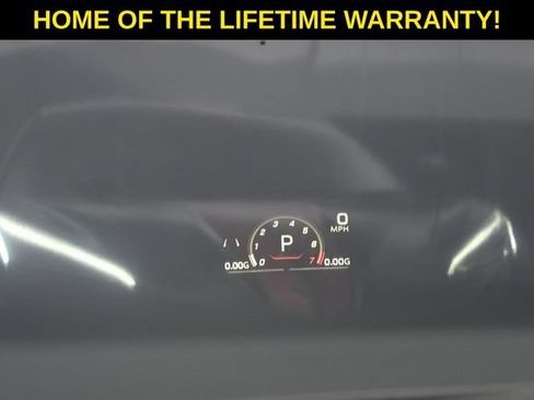 Used 2026 Chevrolet Corvette Stingray Preferred Cpe w/ Z51 Performance Package RWD image 17