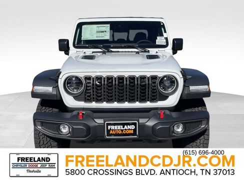 New 2025 Jeep Gladiator Rubicon w/ Convenience Group image 7
