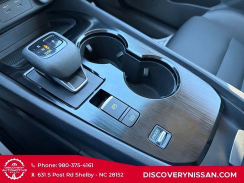 Certified 2025 Nissan Rogue SV w/ SV Premium Package image 21