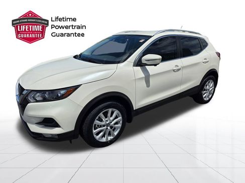 Used 2022 Nissan Rogue Sport SV w/ Technology Package AWD/4WD image 1