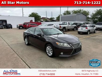 Used 2013 Lexus ES 300h w/ Luxury Pkg