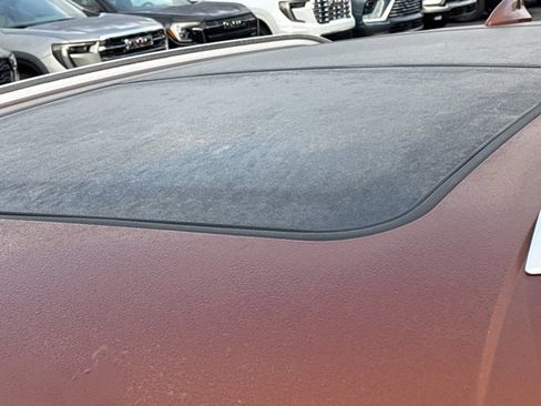 Used 2022 Buick Envision Essence w/ Safety Package image 15