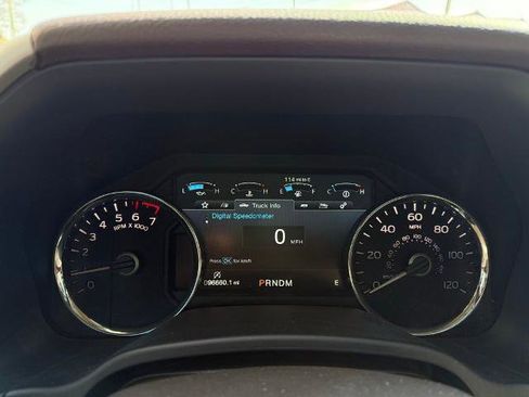 Certified 2018 Ford F150 Lariat image 23