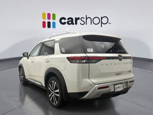 Used 2023 Nissan Pathfinder Platinum w/ Cargo Package AWD/4WD image 3