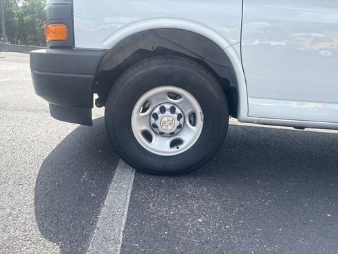 New 2025 Chevrolet Express 2500 w/ Driver Convenience Package image 14