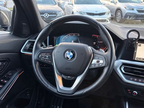 Used 2020 BMW 330i xDrive Sedan w/ Premium Package AWD/4WD image 38