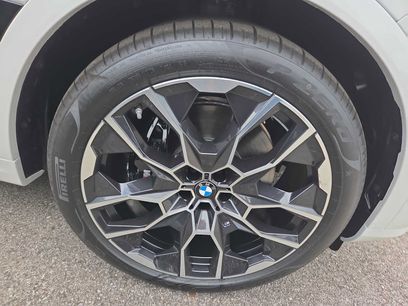 New 2026 BMW X7 xDrive40i w/ M Sport Package