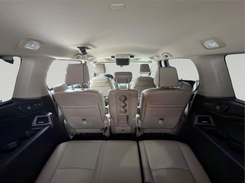 Used 2024 Honda Odyssey Elite image 7