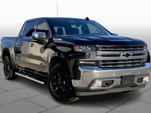 Used 2020 Chevrolet Silverado 1500 LTZ w/ LTZ Texas Edition AWD/4WD image 3