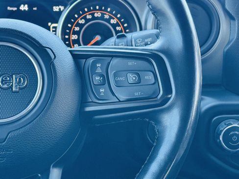 Used 2022 Jeep Wrangler Unlimited Sport image 21