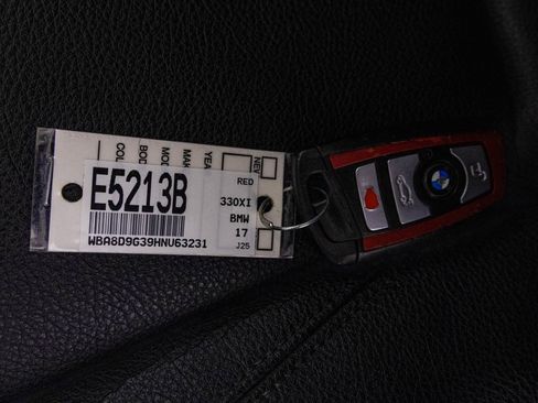 Used 2017 BMW 330i xDrive Sedan image 44