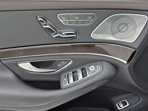 Used 2019 Mercedes-Benz S 560 S 560 image 10