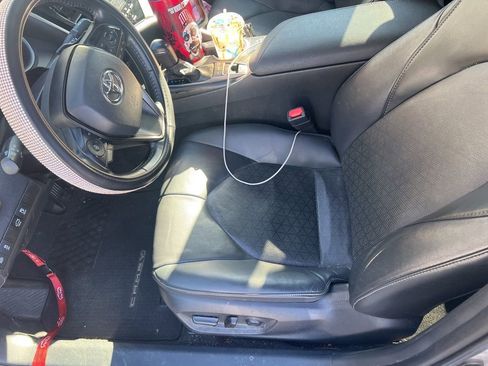 Used 2022 Toyota Camry XSE image 4