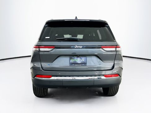 Used 2023 Jeep Grand Cherokee 4WD 4xe image 7