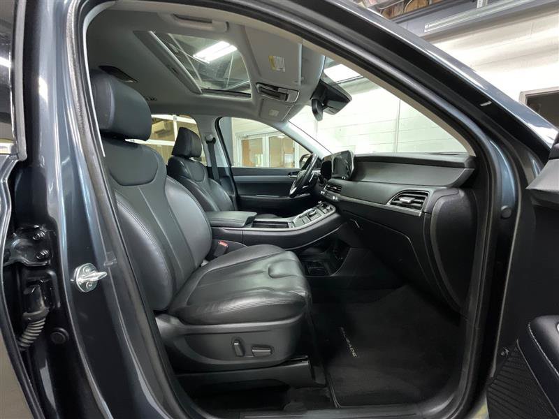 Used 2020 Hyundai Palisade SEL w/ Premium Package AWD/4WD image 33