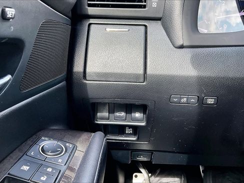 Used 2013 Lexus RX 350 F Sport w/ Navigation Pkg image 36