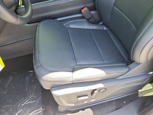 New 2026 Ford Expedition Platinum w/ Stealth Performance Package AWD/4WD image 8