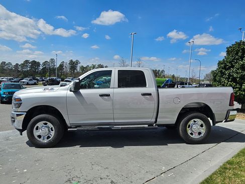 New 2026 RAM 2500 Tradesman image 4