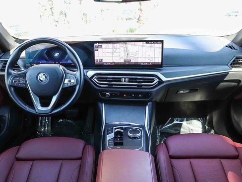 Used 2023 BMW i4 eDrive40 image 14