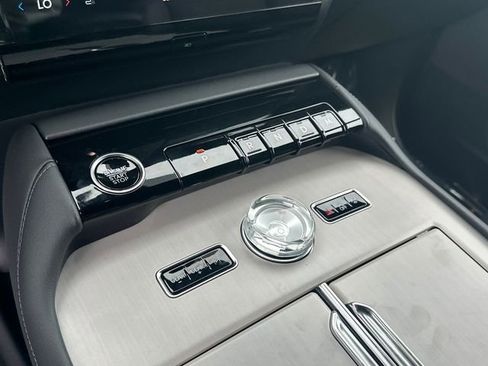 New 2026 Lincoln Navigator Reserve w/ Jet Appearance Package AWD/4WD image 29