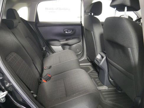 Used 2024 Honda HR-V LX image 8