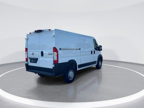 Used 2025 RAM ProMaster 2500 w/ Convenience Group FWD image 9