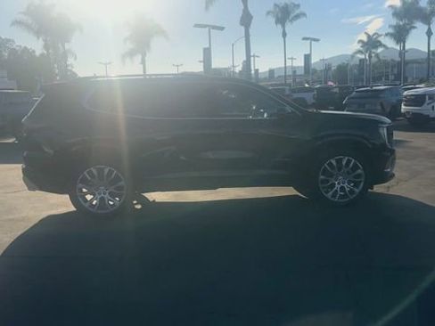 New 2026 GMC Acadia Denali image 9