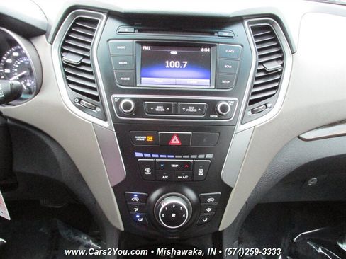 Used 2017 Hyundai Santa Fe Sport image 21